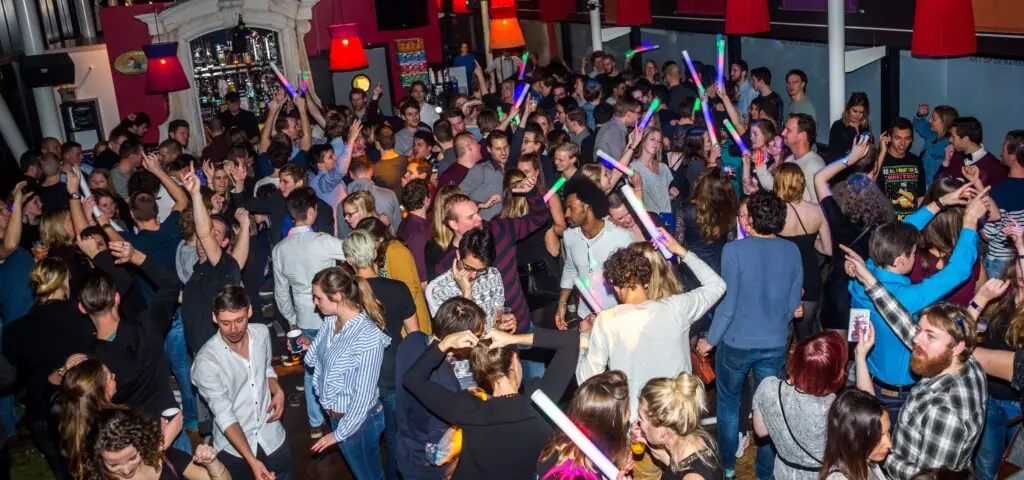 Foto van een feest in de feestzaal bij Partycentrum Galgenwaard in Utrecht